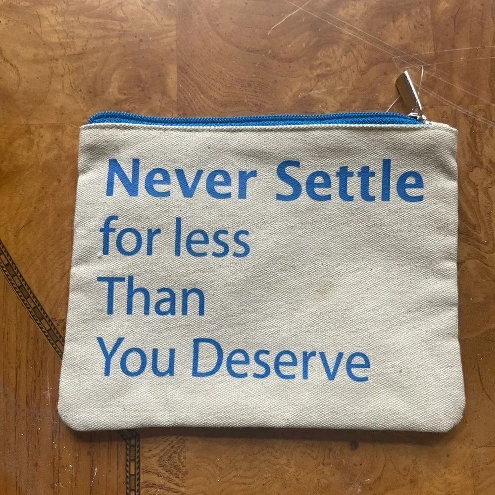 CUTE BAG to Keep Organized! - Picture 5 of 9